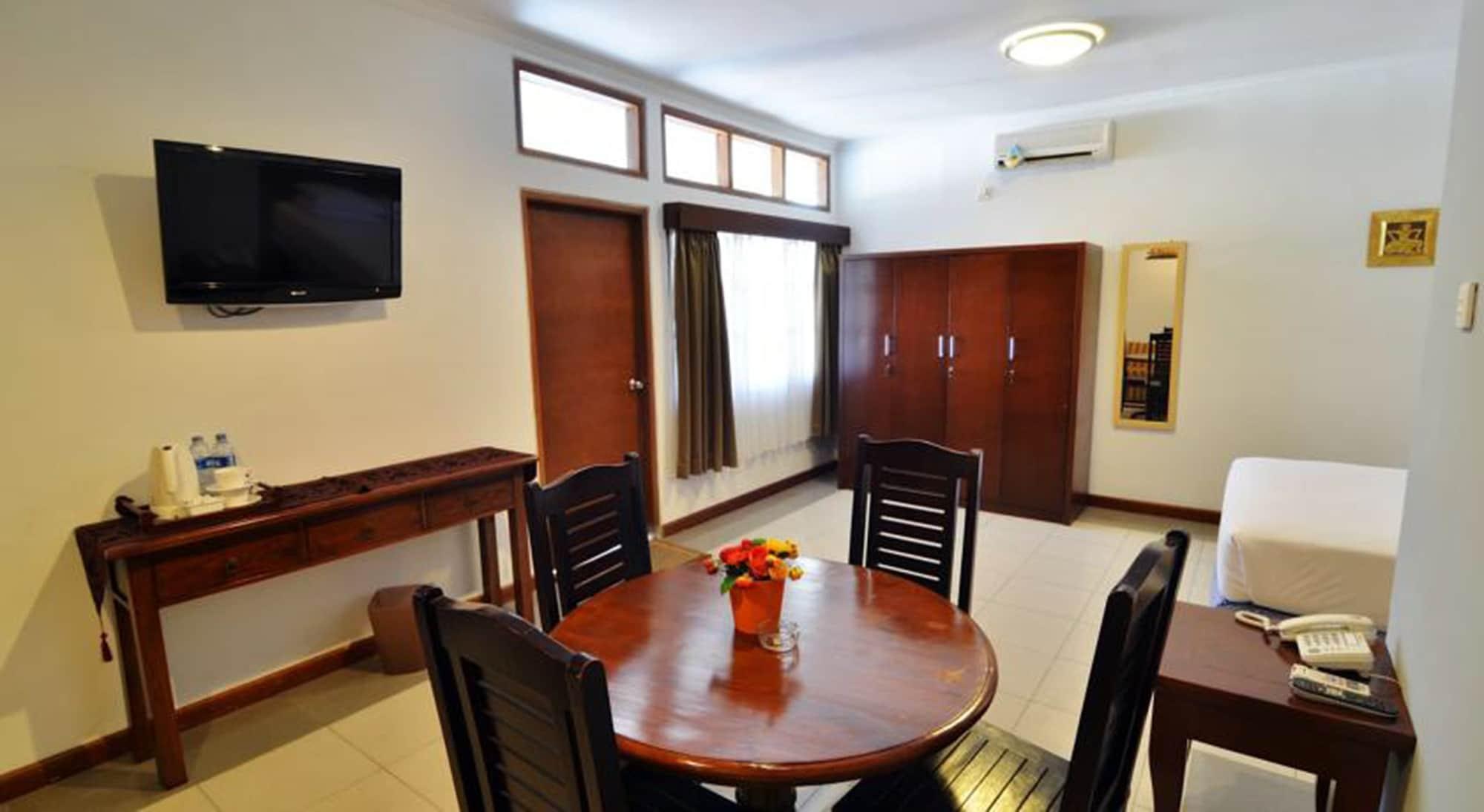 Rosani Hotel Kuta Lombok Extérieur photo