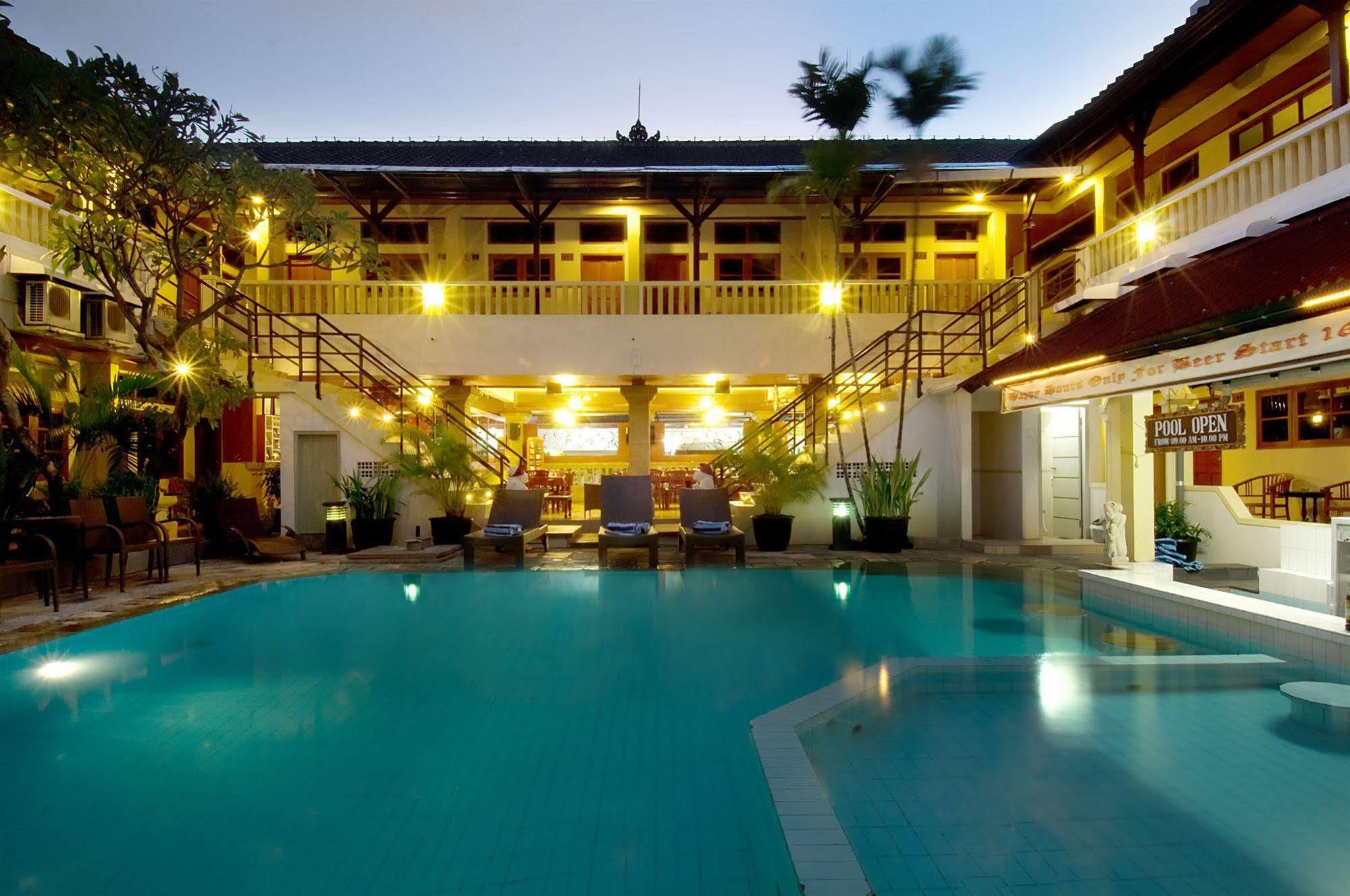 Rosani Hotel Kuta Lombok Extérieur photo