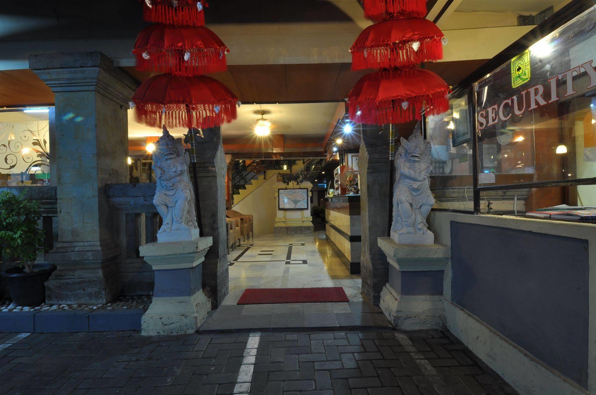 Rosani Hotel Kuta Lombok Extérieur photo